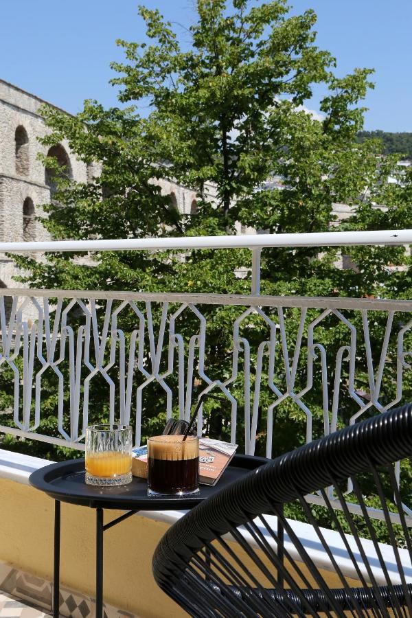 Under The Aqueduct Boutique House Apartment Kavala Bagian luar foto