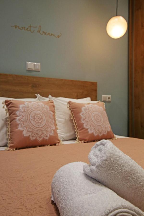 Under The Aqueduct Boutique House Apartment Kavala Bagian luar foto