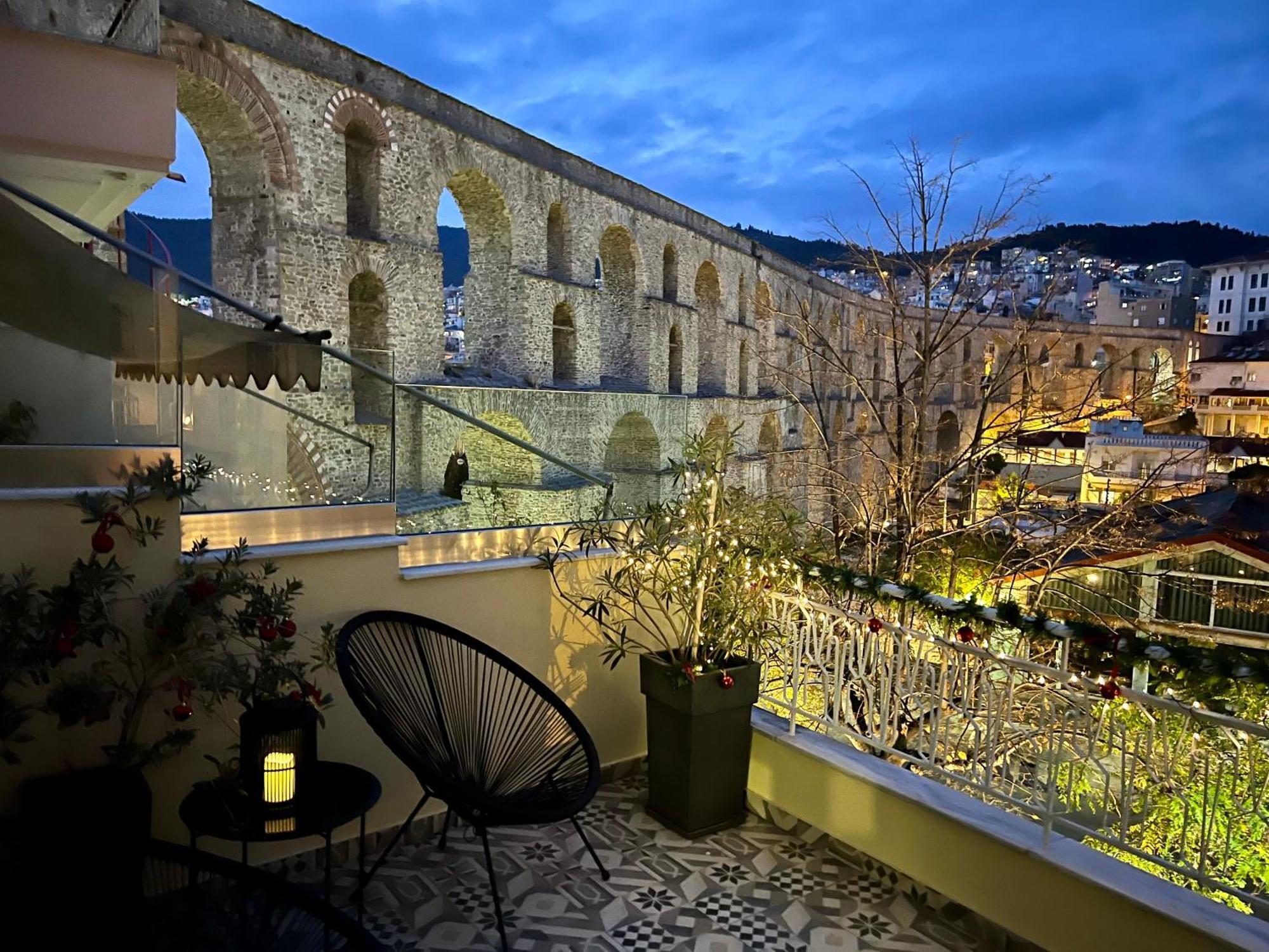 Under The Aqueduct Boutique House Apartment Kavala Bagian luar foto